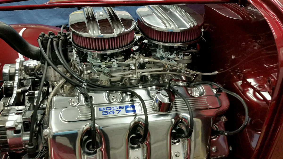 Mike Leather's '32 Ford w/Twin Terminators